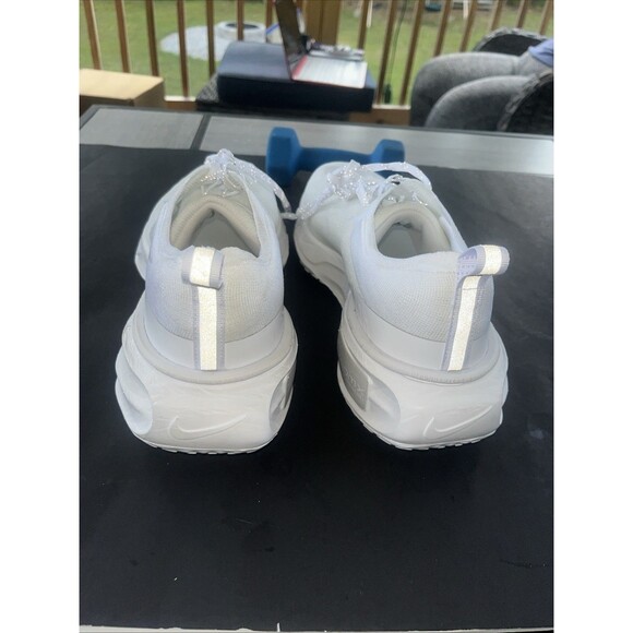 Size 12 - Nike ZoomX Invincible 3 White Photon Dust main image 8